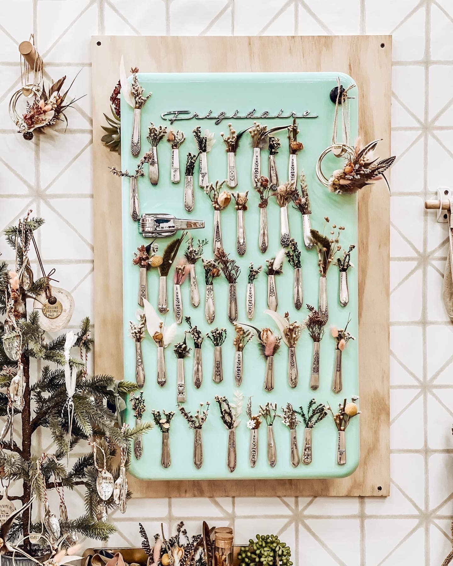 Bud Vase Magnet Bundle