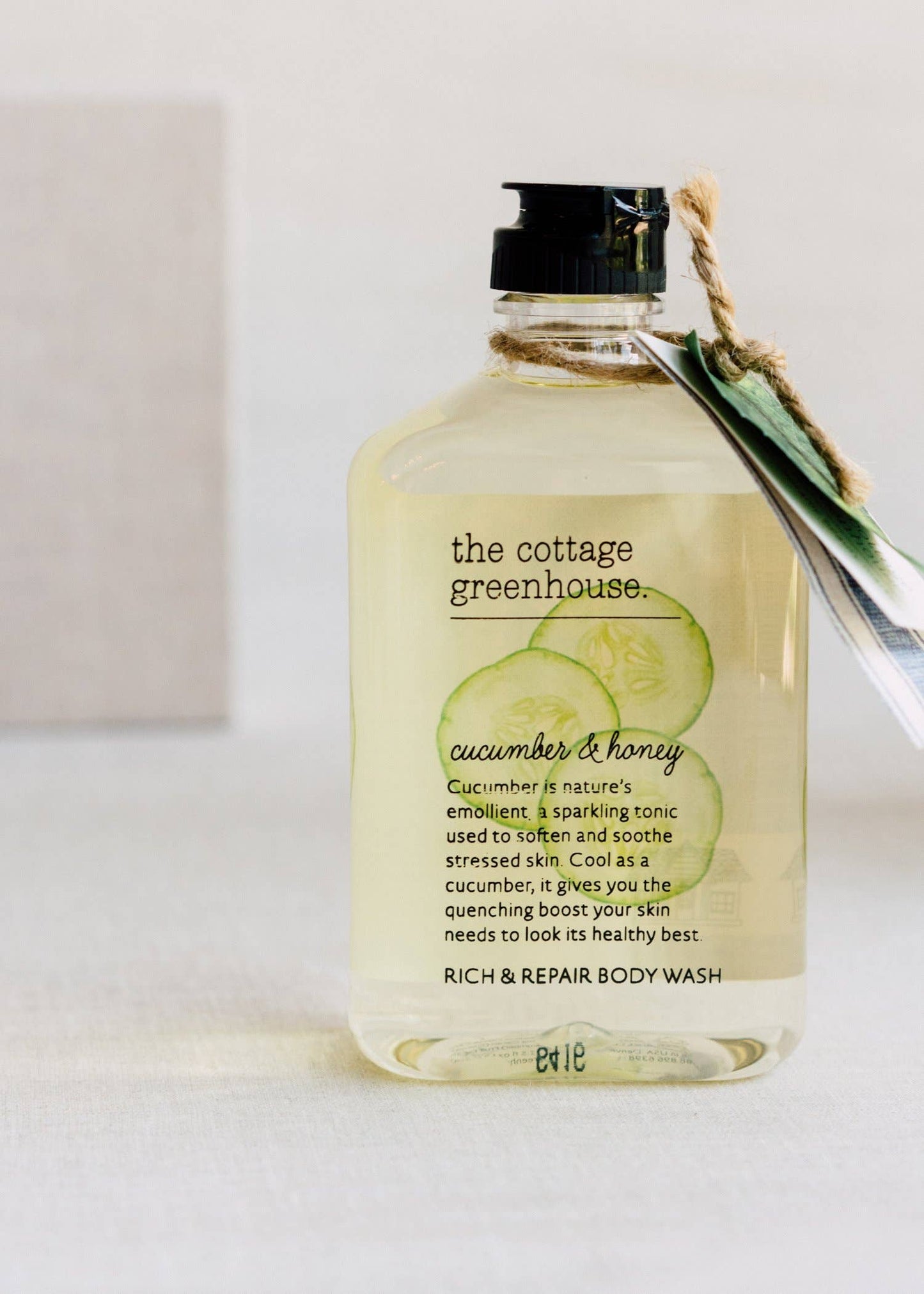 Rich and Repair Body Wash - Cucumber and Honey