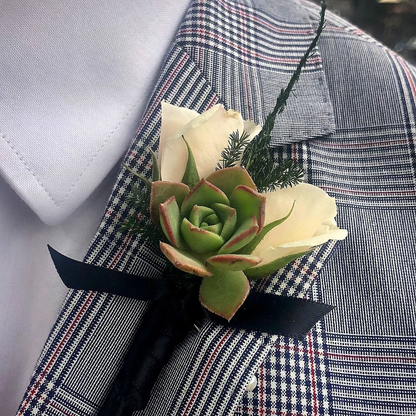 Dapper Boutonnieres